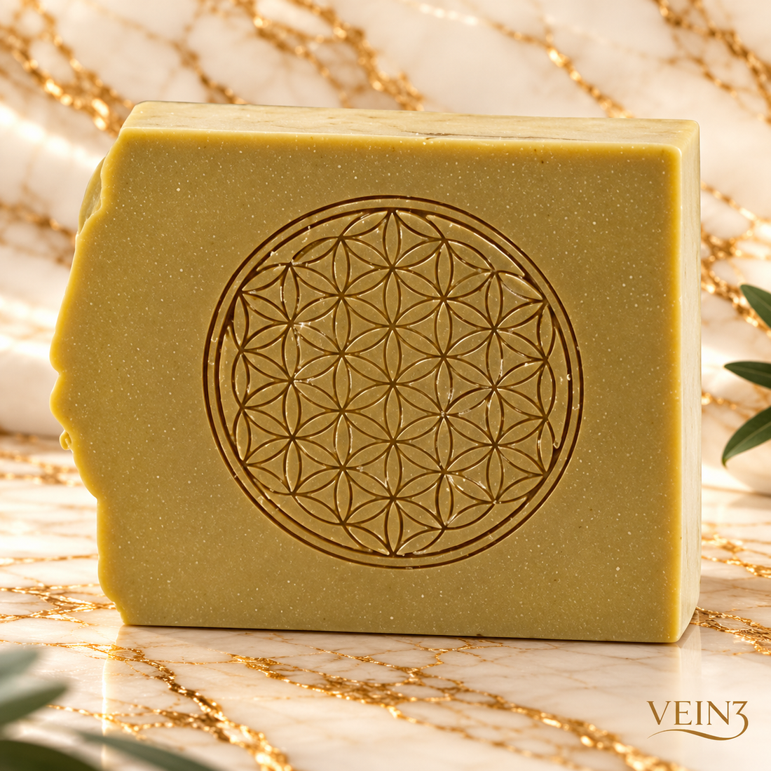 Savon Bio Fleur de Vie 3-en-1 : Naturel et Revitalisant